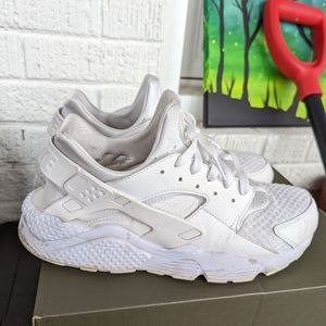 Nike Air Huarache White Sneakers Shoes Size Men's 13 US USED